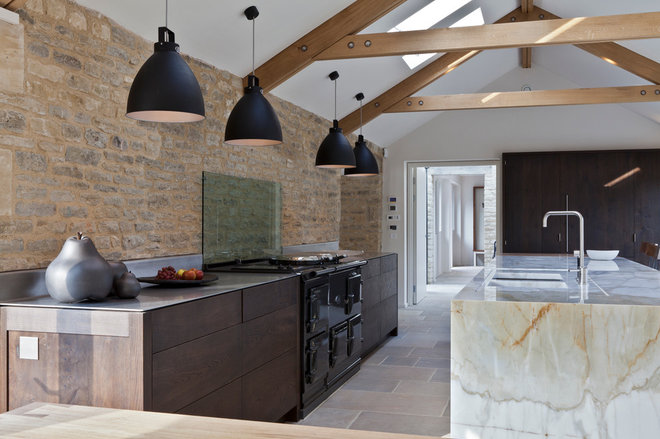 Country Kitchen by Clifton Interiors Ltd