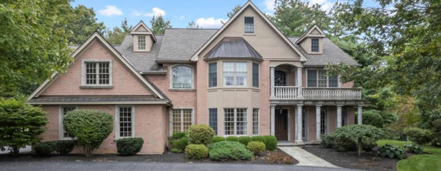 Real Estate Agents Saratoga Springs, NY • Julie & Co. Realty Julie