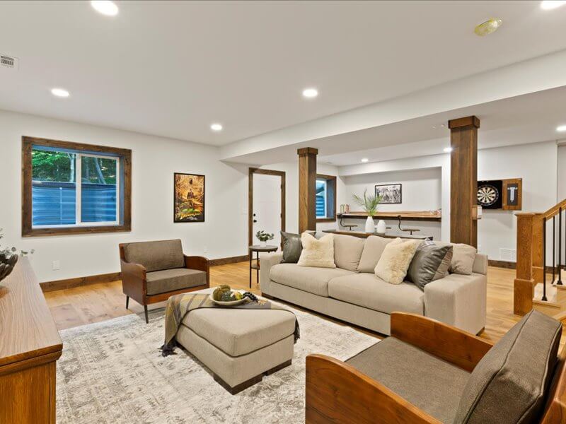 1181 Hunt Lake Road N.